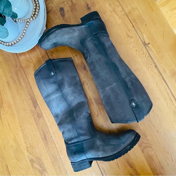 LIKE NEW FRYE Melissa Double Button Lug Distressed Charcoal Leather Riding Boots - Picture 15 of 16